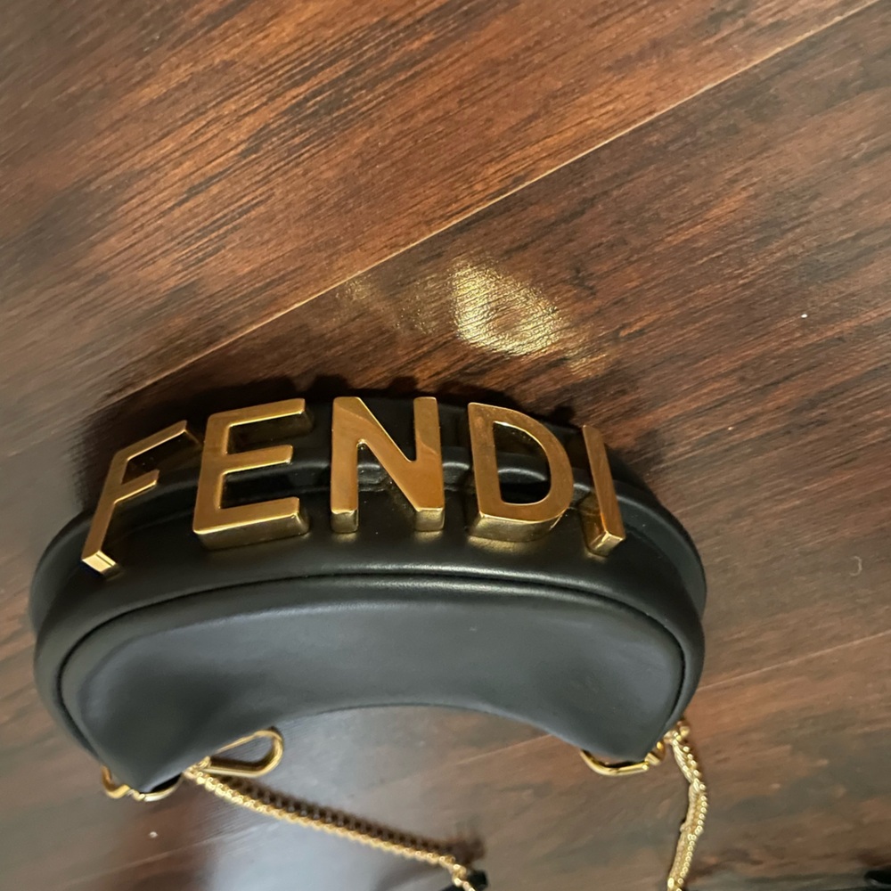 Fendi nano, pre loved, dust bag included, strap shown is not included